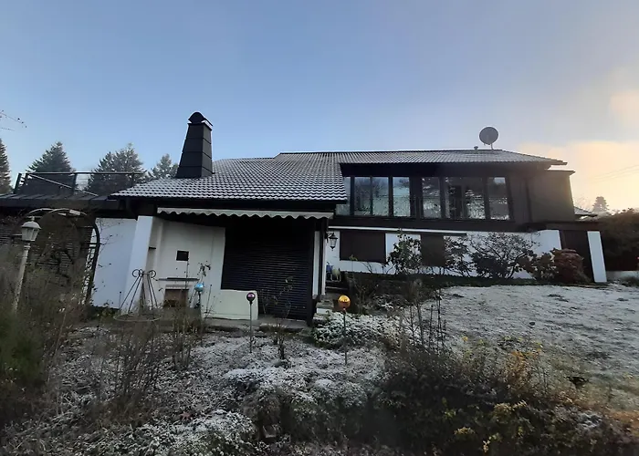 Mit Schwimmhalle Tatil Evi